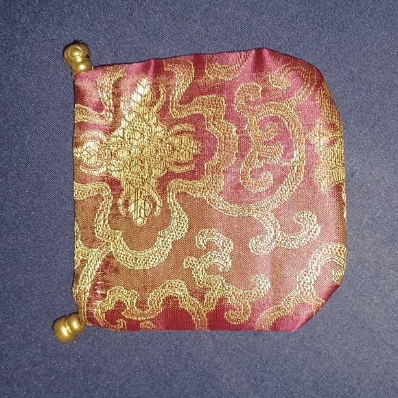 Makeup Assortment - Picture 6 of 8